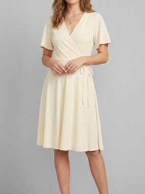 h&m cream wrap dress H&m Dress Women Lg Cream Midi Patterned Butterfly Sleeve Faux Wrap